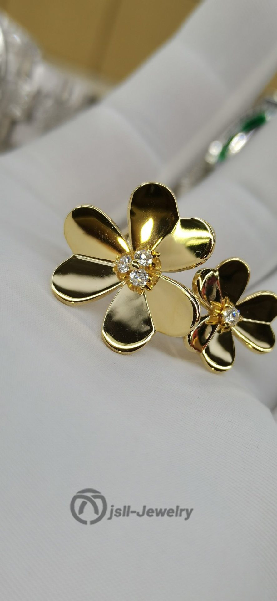 Jsll-Jewelry | 18-karat gold, double leaf, clover ring