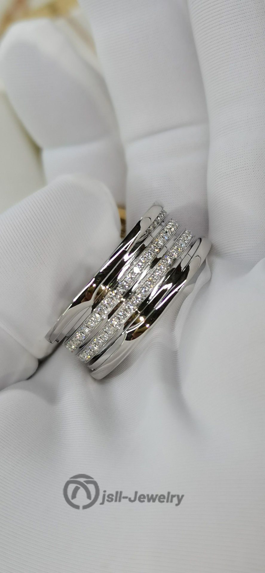 Jsll-Jewelry | 18K white gold with diamonds, classic extra-wide spring ring