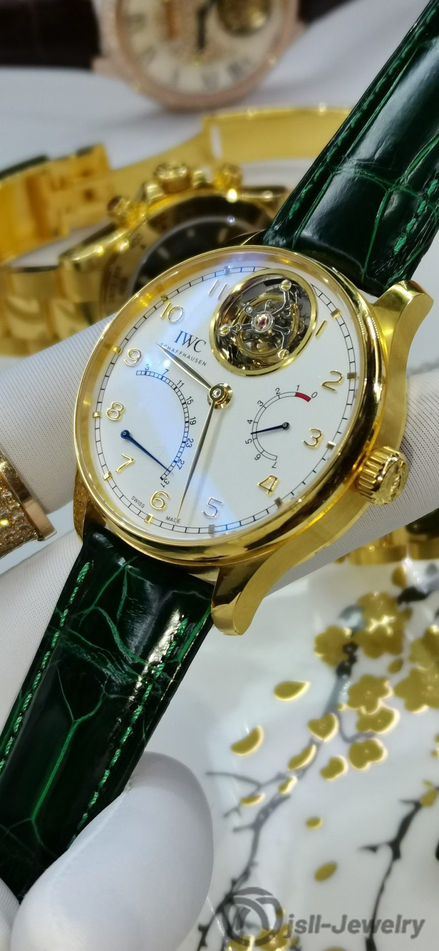 Jsll-Jewelry | Green Shirt Reverse Calendar Watch (Gold plated)