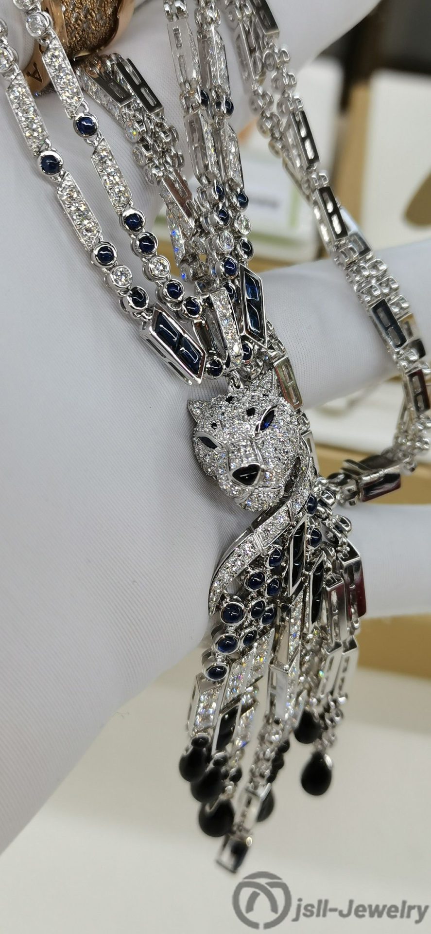 Jsll-Jewelry | 18K white gold set with diamonds, precious stones, luxury edition leopard head necklace