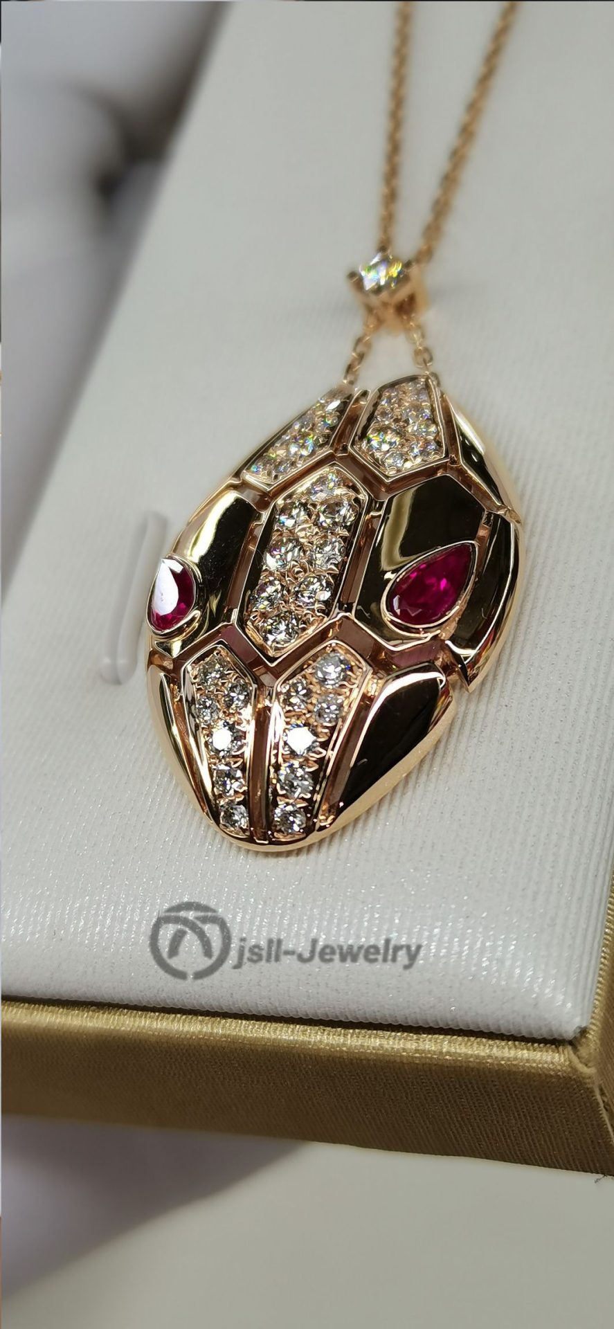 Jsll-Jewelry | 18K rose gold inlaid with diamonds, rubies, hollow snake head pendant necklace