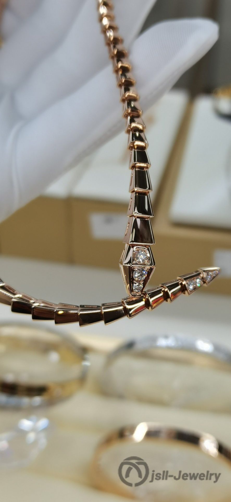 Jsll-Jewelry | 18K rose gold snake necklace with diamond