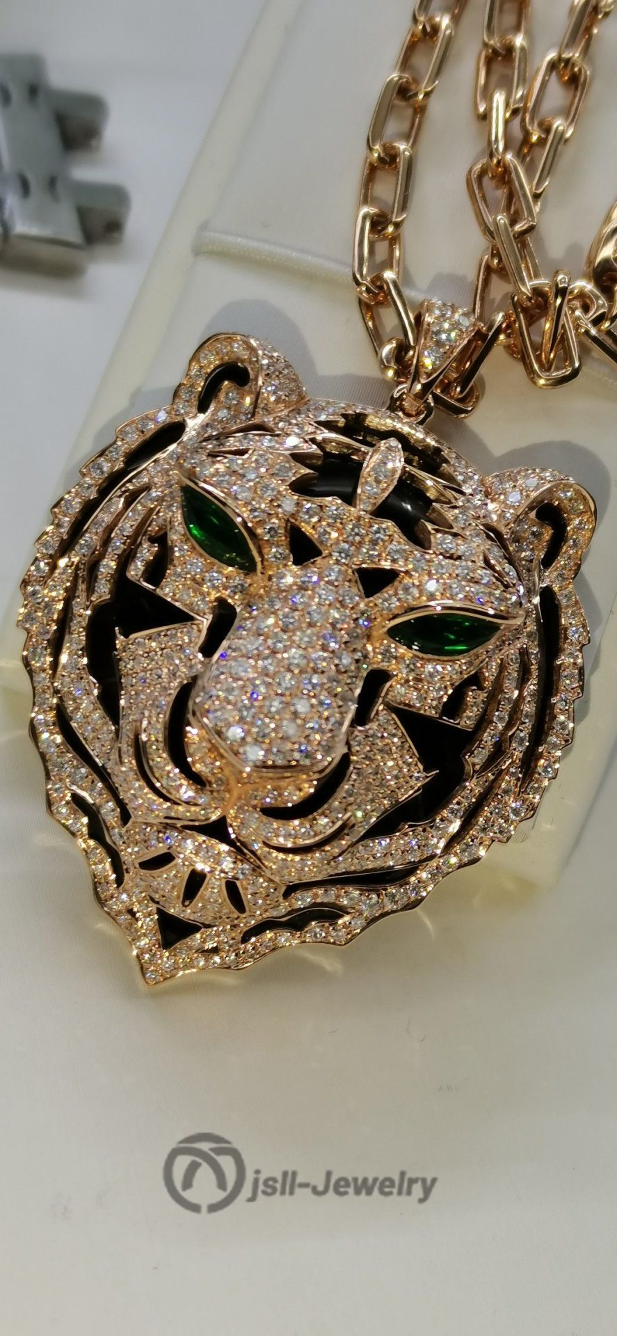 Jsll-Jewelry | 18-karat rose gold with diamonds, deluxe Tiger Head