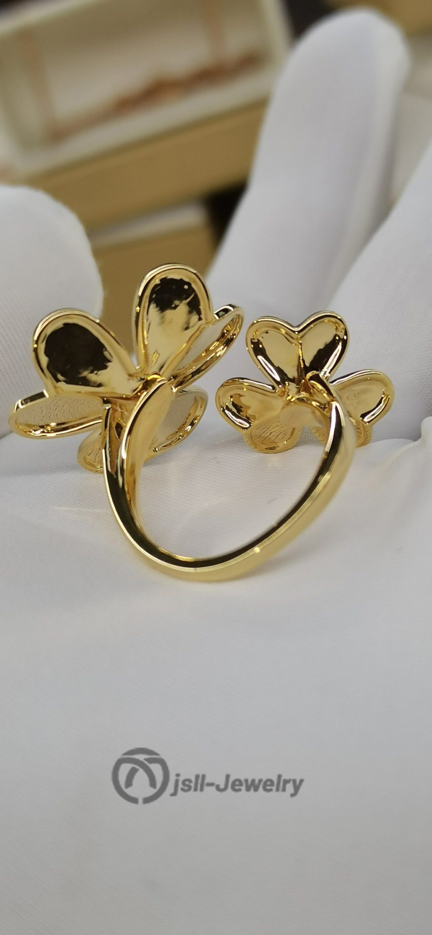 Jsll-Jewelry | 18-karat gold, double leaf, clover ring