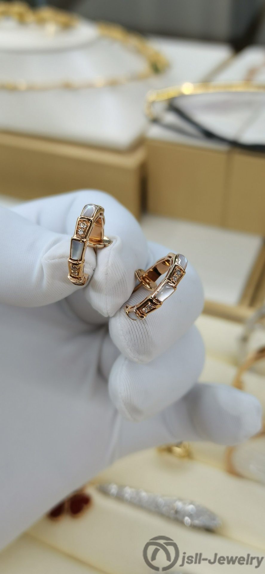 Jsll-Jewelry | 18K rose gold  diamond snake-scale earrings