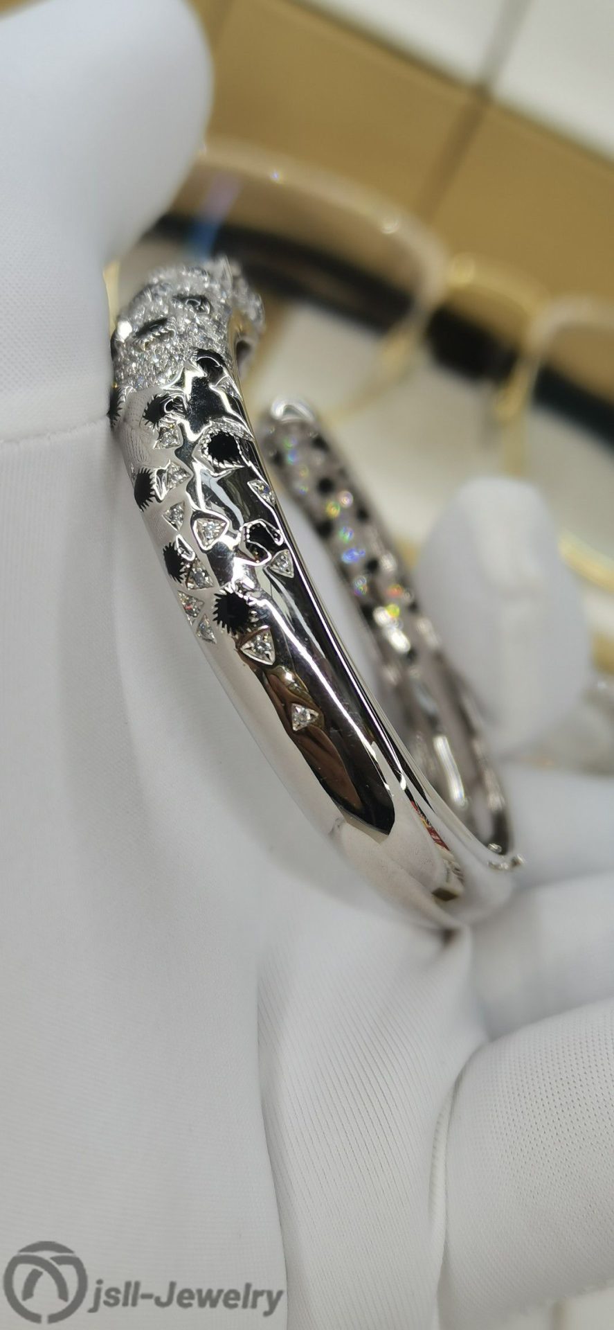 Jsll-Jewelry | 18K white gold with diamonds, leopard head half diamond bracele