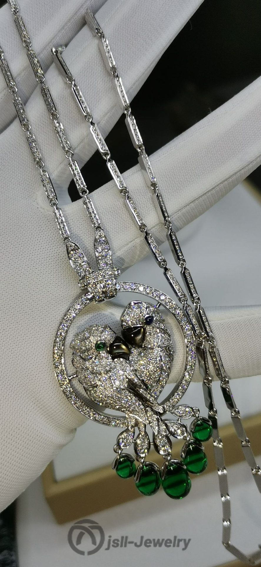 Jsll-Jewelry | 18K white gold with diamonds, precious stones, luxury parrot pendant necklace