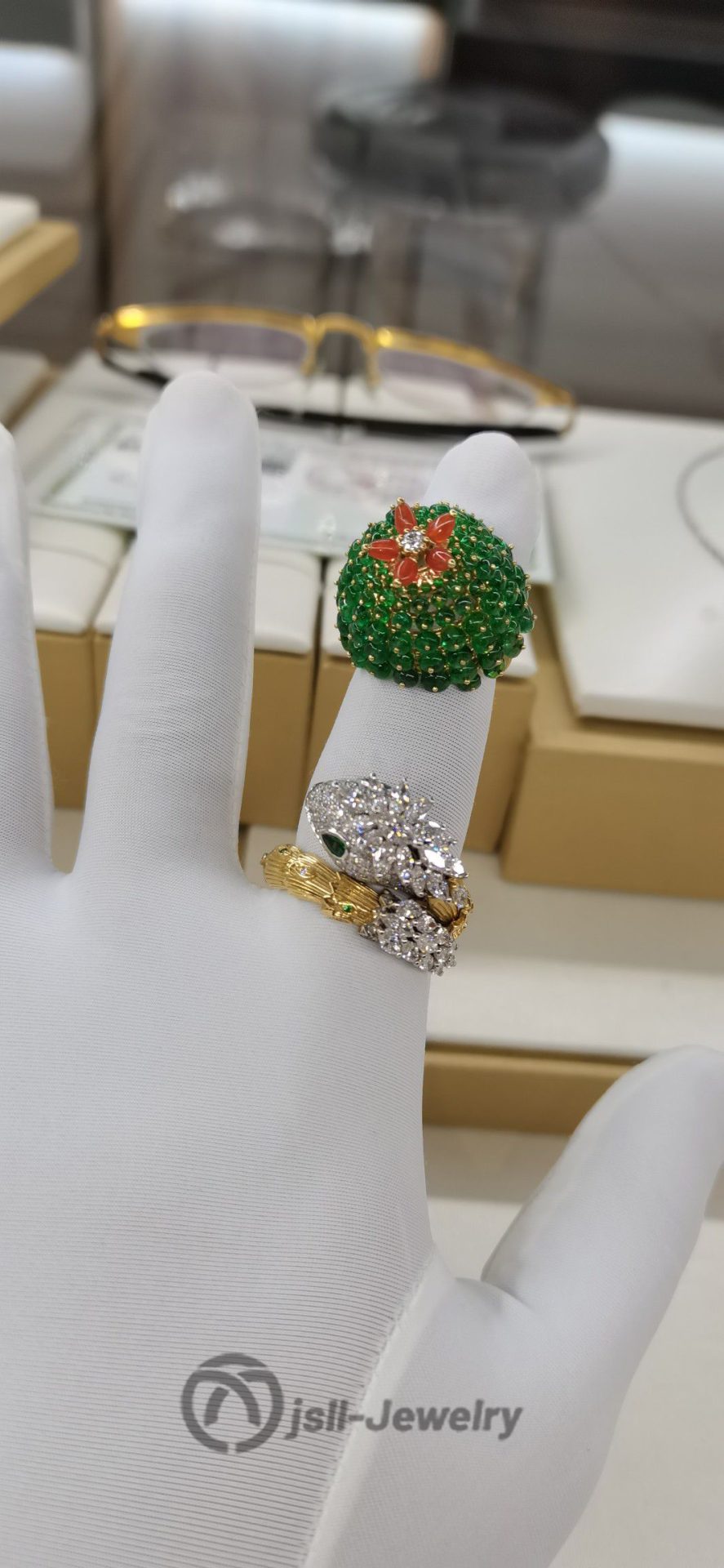 Jsll-Jewelry | 18K gold edition with emerald, orange agate, diamond oversized pineapple ring