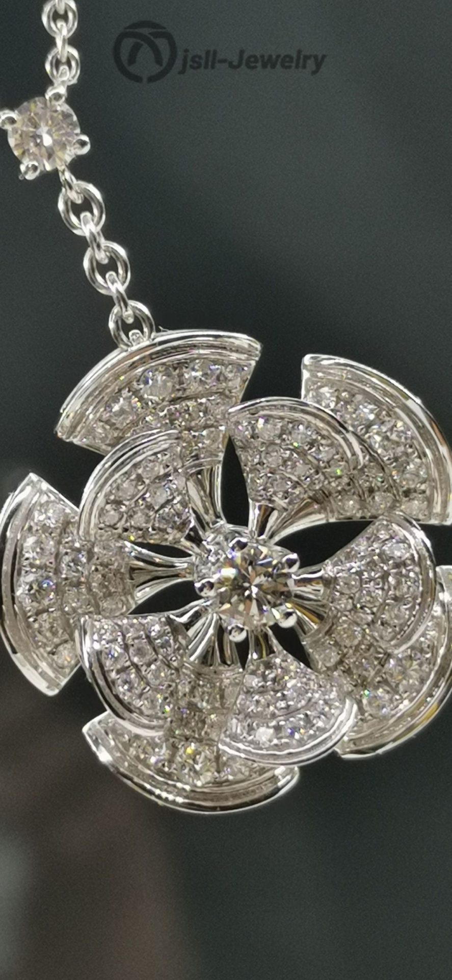 Jsll-Jewelry | DIVA 18K white Gold Star necklace