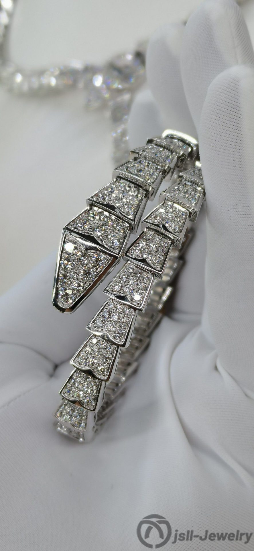 Jsll-Jewelry | 18K white gold with diamonds, luxurious gold version of the snake bracelet