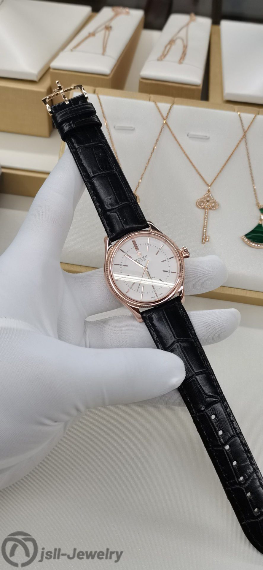 Jsll-Jewelry | Classic Three-Pin  Rose Gold Watch (Gold plated)