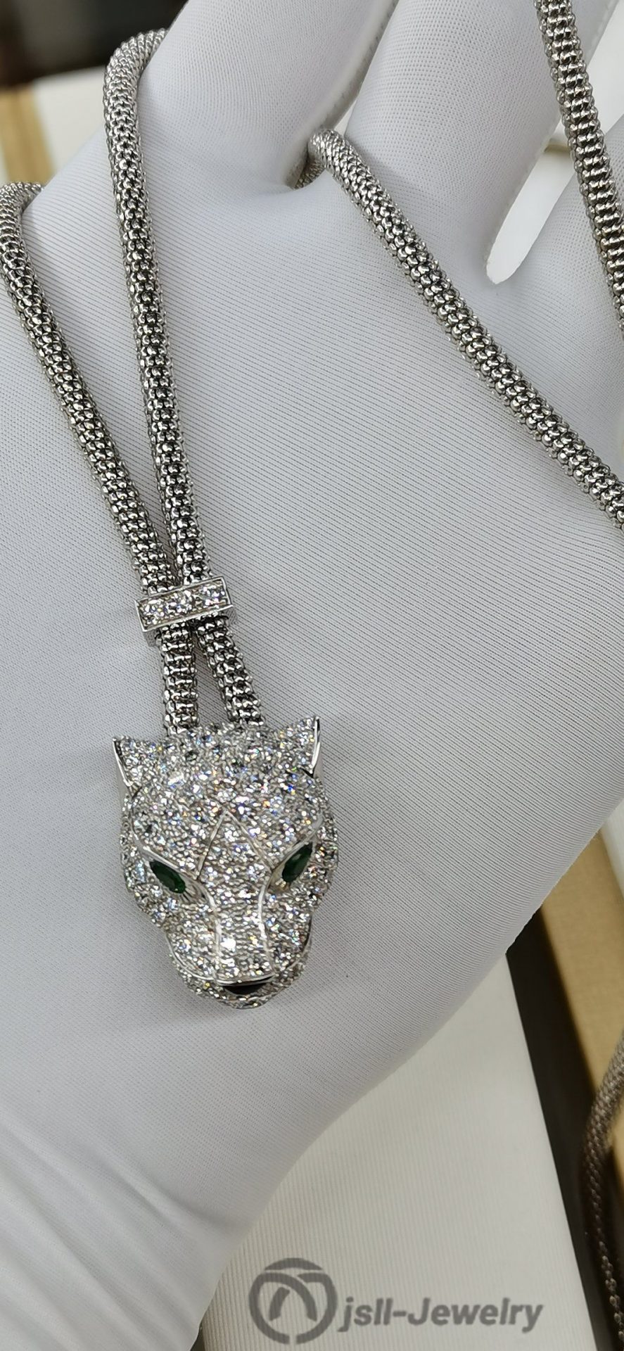 Jsll-Jewelry | 18K white gold and diamond-studded Leopard Head Necklace (Men's long chain)