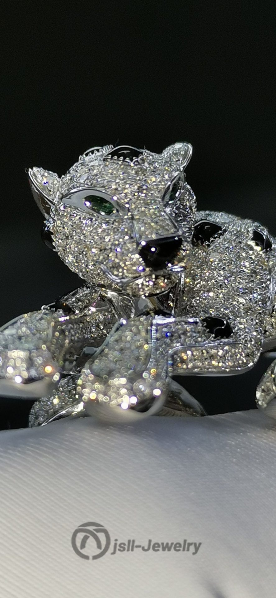 Jsll-Jewelry | Leopard-head luxury 18K white gold ring with diamonds