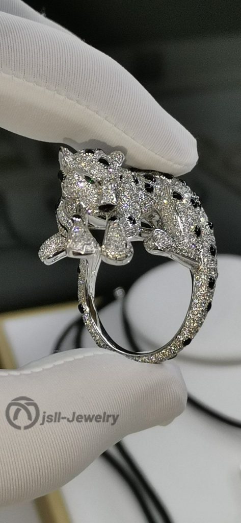 Jsll-Jewelry | Leopard-head luxury 18K white gold ring with diamonds