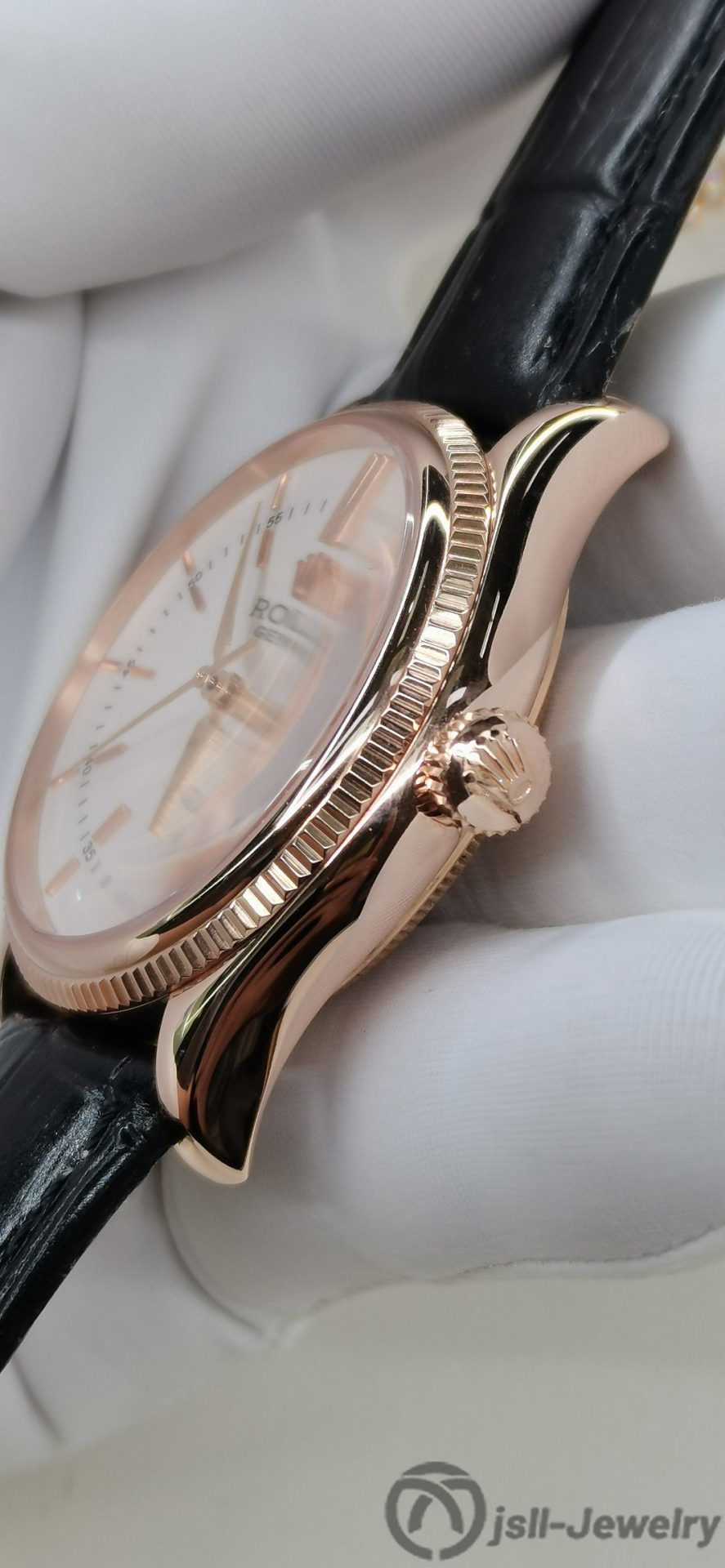 Jsll-Jewelry | Classic Three-Pin  Rose Gold Watch (Gold plated)